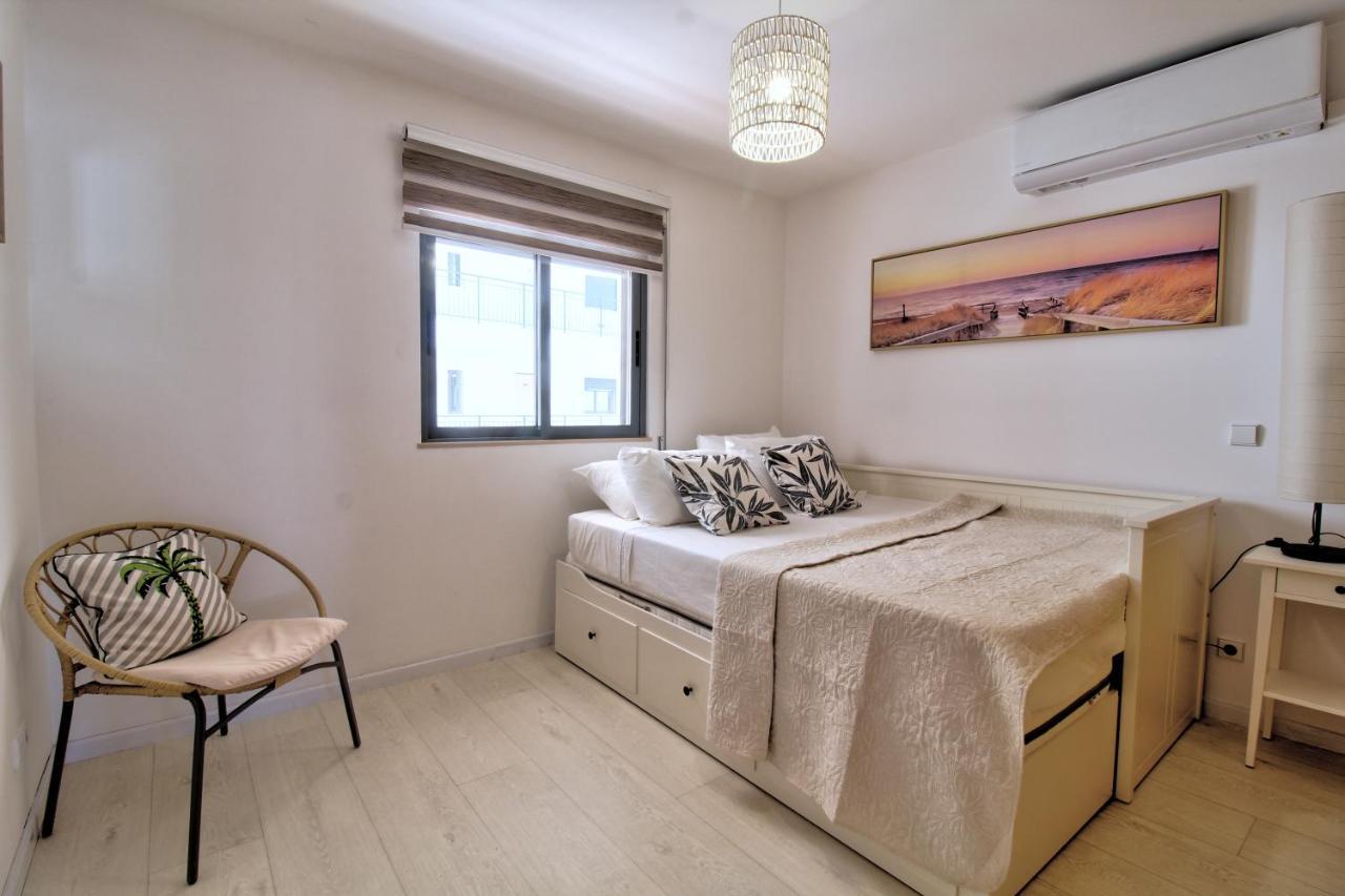 Center Location, Ac, Swimming Pool, And Parking Διαμέρισμα Olhão Εξωτερικό φωτογραφία